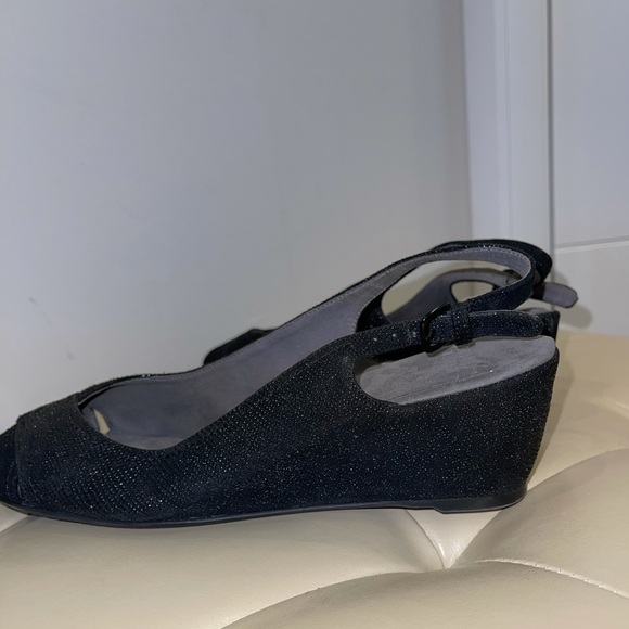 Stuart Weitzman Shoes ▪️ - Picture 6 of 7